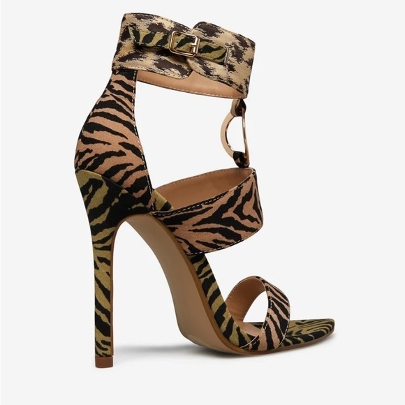 NEW Shoe Dazzle Roxxy Animal Print Tiger Stiletto High Heel Sandal US 6 - Picture 3 of 5